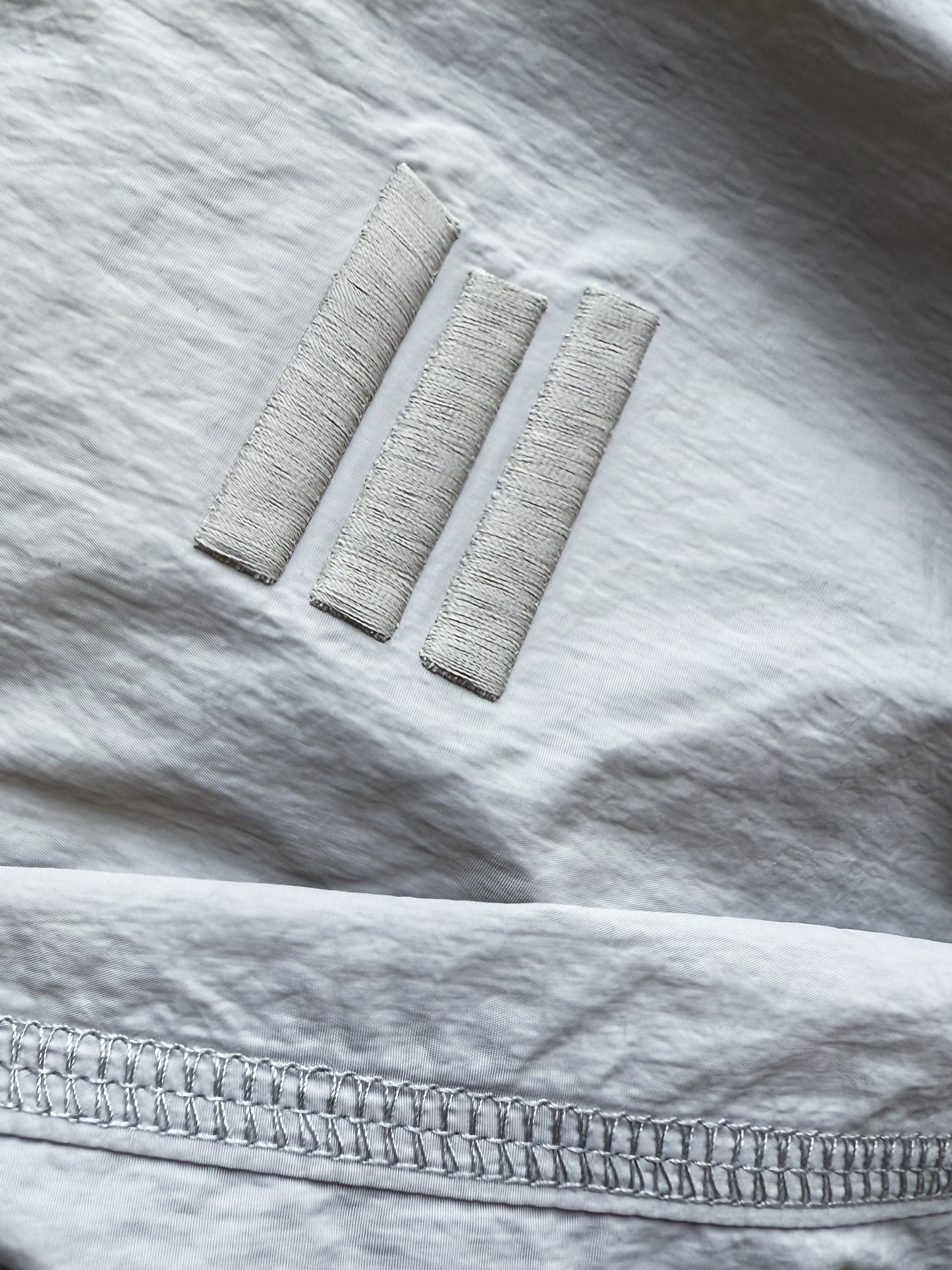 GREY NYLON OVERLOCK SHORTS