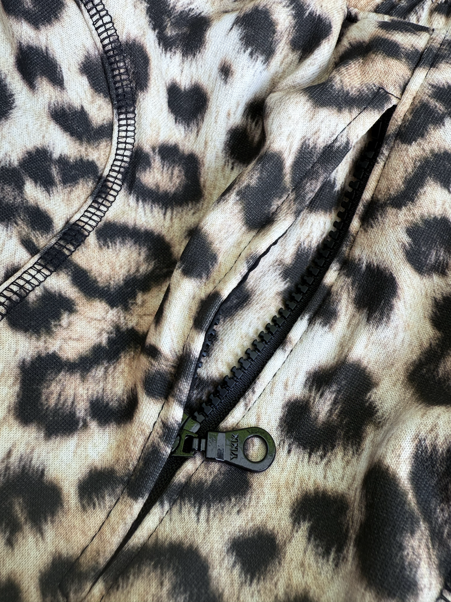 JUNGLELOCK SHORTS