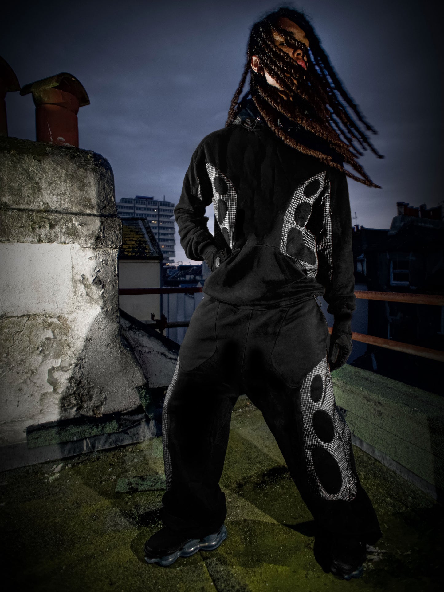 ONYX MORPHO HOODIE