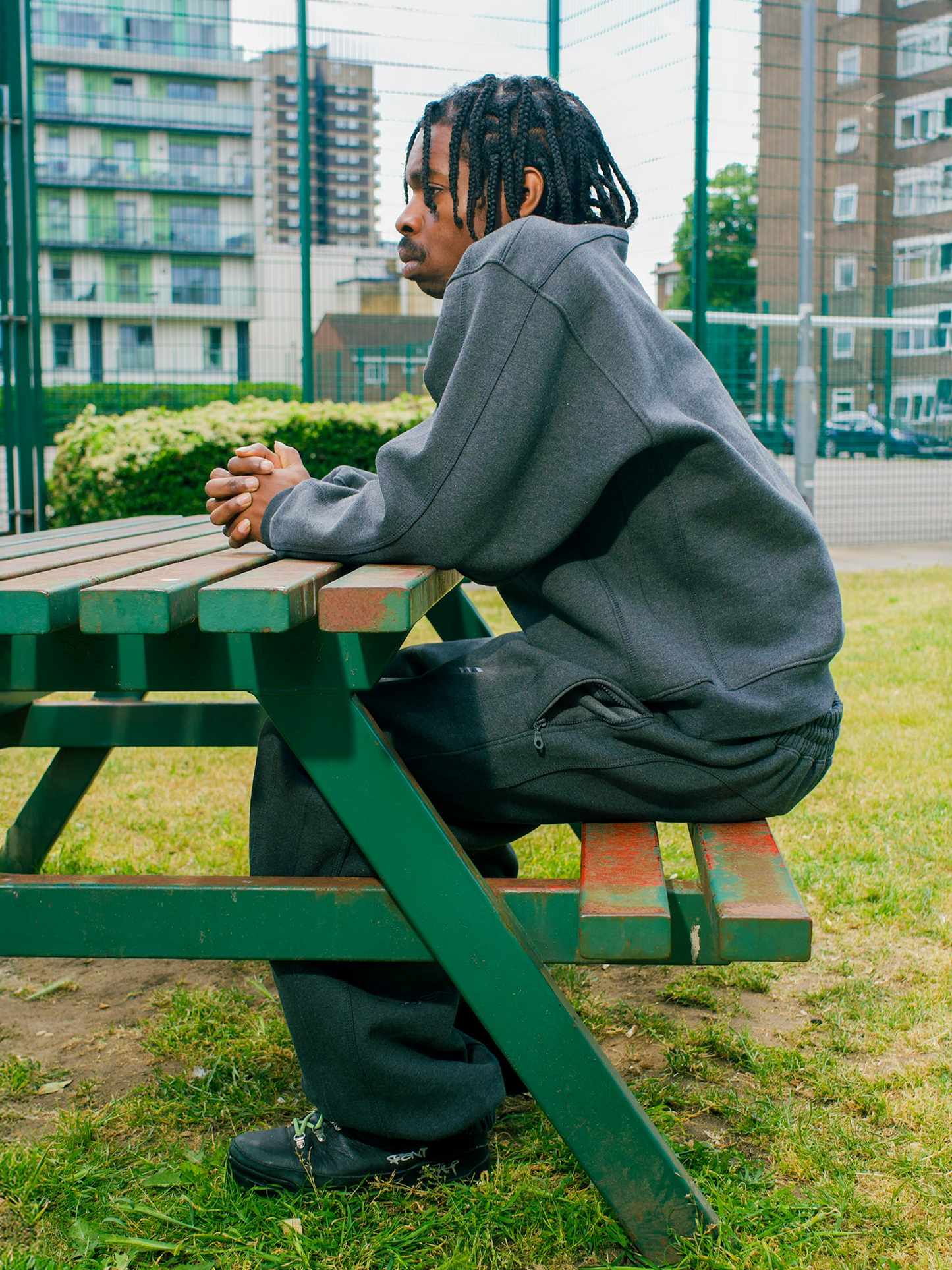 CONCRETELOCK CREWNECK