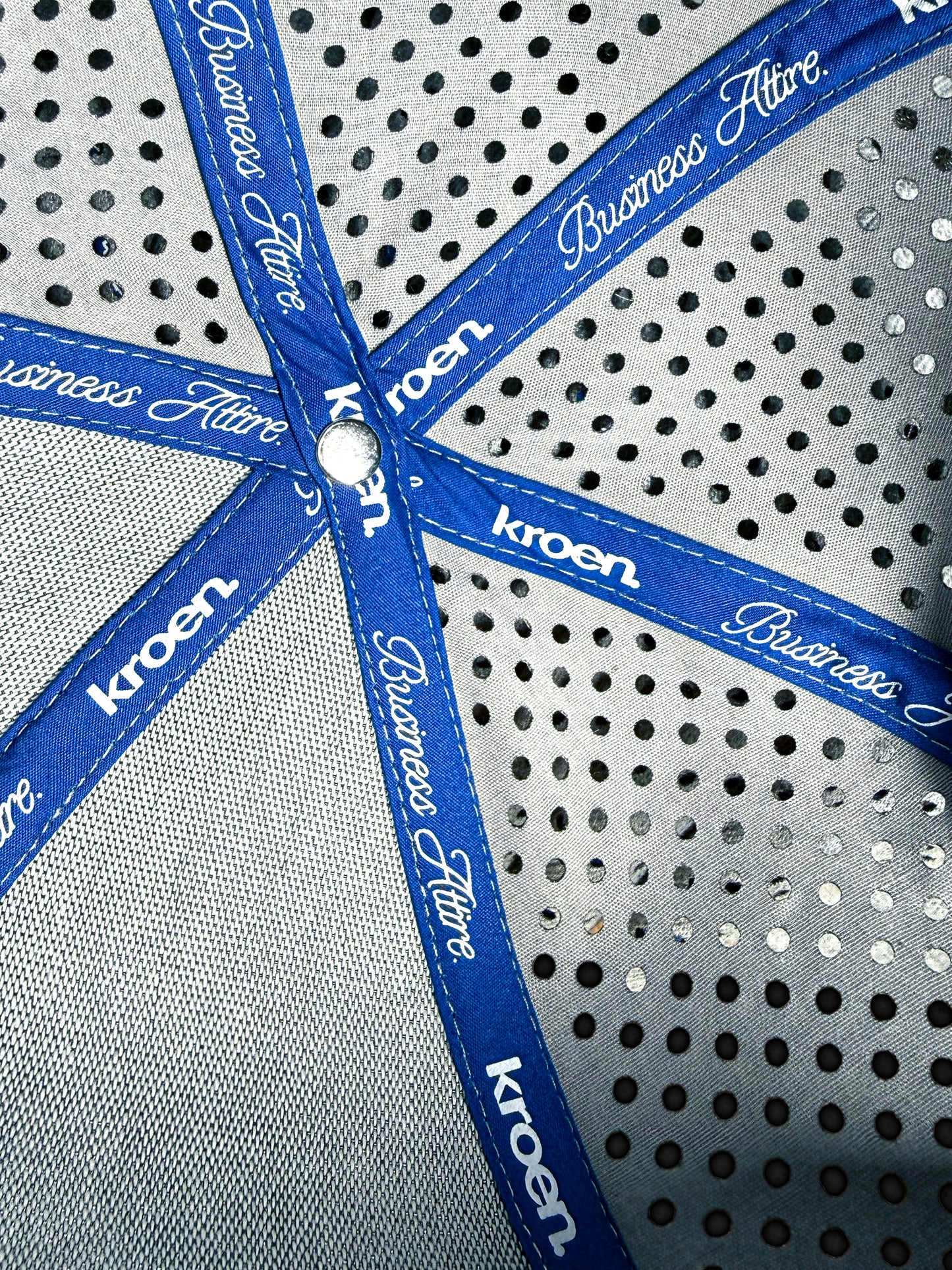 PERFORATED 18WHEELER