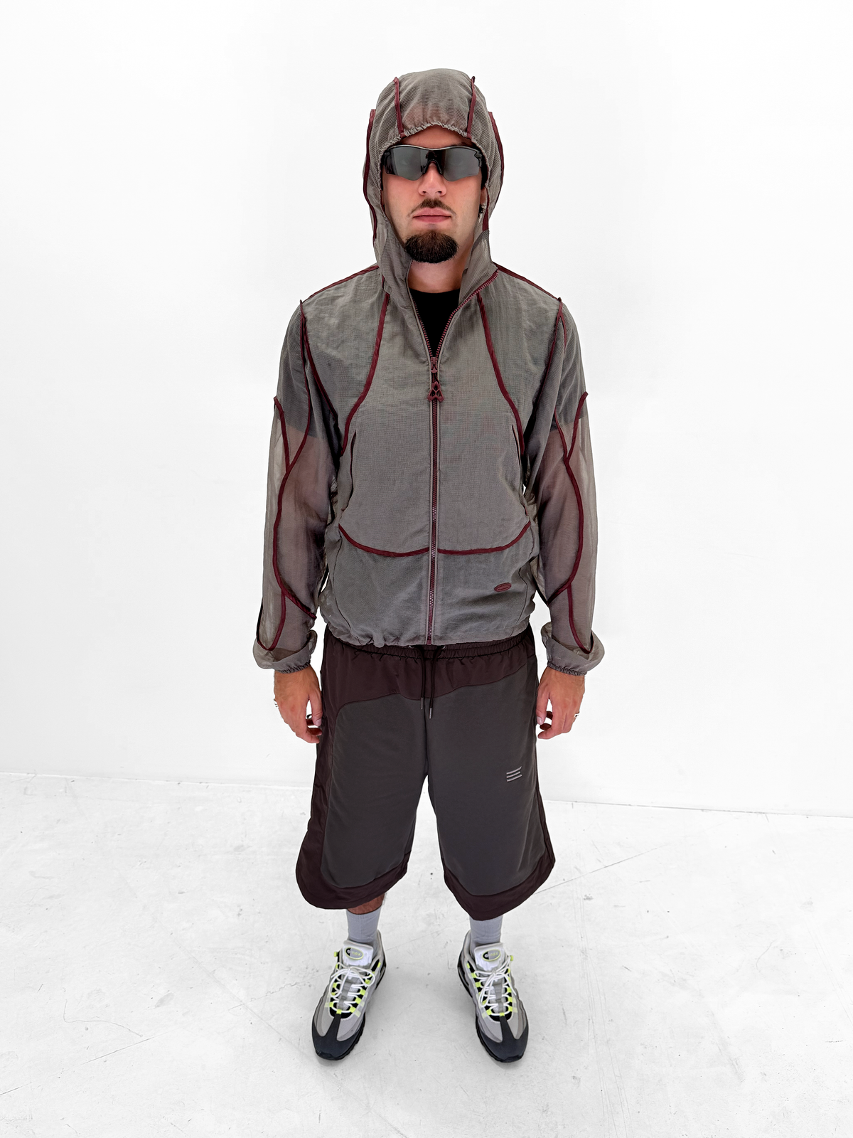 BURGUNDY SOLAR JACKET